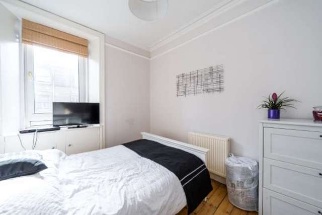  Image of 1 bedroom Flat for sale in Watson Crescent Edinburgh EH11 at Watson Crescent  Edinburgh, EH11 1ET