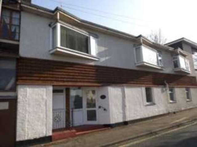  Image of 2 bedroom Maisonette for sale in St. Thomas Street Ryde PO33 at 45 St. Thomas Street Ryde Ryde, PO33 2DL