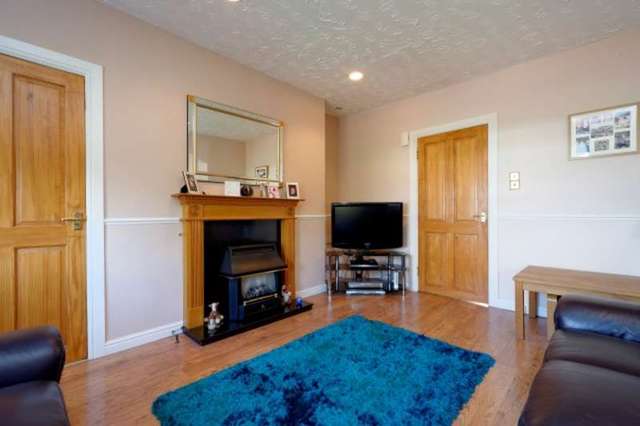  Image of 2 bedroom Flat for sale in Crofton Avenue Croftfoot Glasgow G44 at Crofton Avenue  Glasgow, G44 5HY