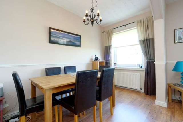 Image of 2 bedroom Flat for sale in Crofton Avenue Croftfoot Glasgow G44 at Crofton Avenue  Glasgow, G44 5HY