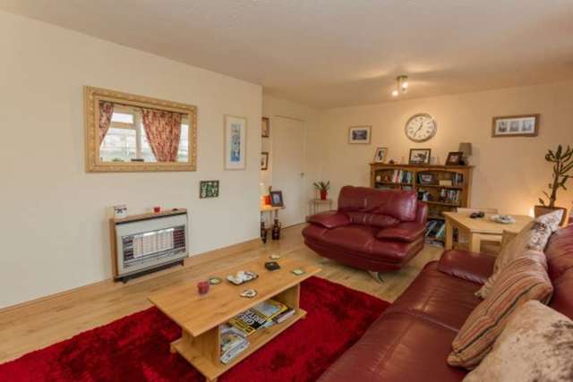  Image of 2 bedroom Flat for sale in Beauly Place East Kilbride Glasgow G74 at Beauly Place  East Kilbride, G74 1DD