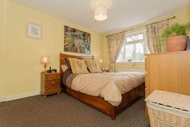  Image of 2 bedroom Flat for sale in Beauly Place East Kilbride Glasgow G74 at Beauly Place  East Kilbride, G74 1DD