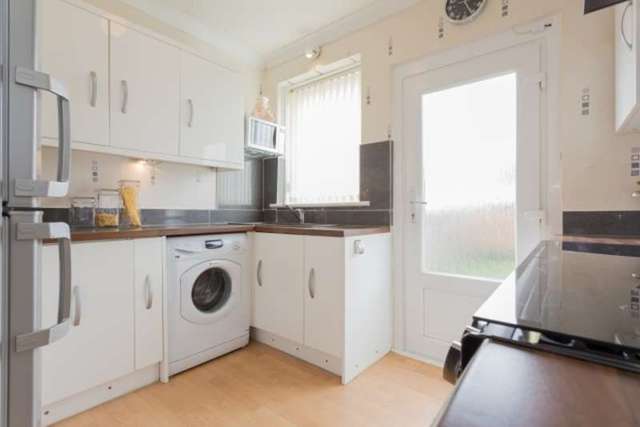  Image of 2 bedroom Terraced house for sale in Lynn Drive Kilbirnie KA25 at Lynn Drive  Kilbirnie, KA25 7BQ