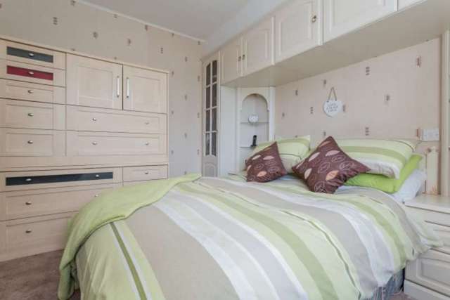  Image of 2 bedroom Terraced house for sale in Lynn Drive Kilbirnie KA25 at Lynn Drive  Kilbirnie, KA25 7BQ