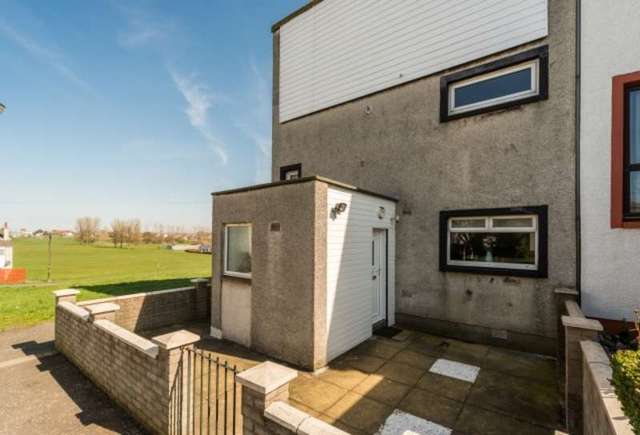  Image of 2 bedroom End of Terrace for sale in Mingle Place Bo