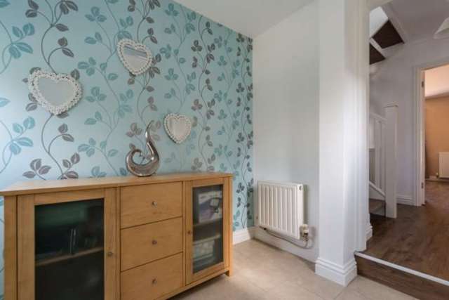  Image of 2 bedroom End of Terrace for sale in Mingle Place Bo