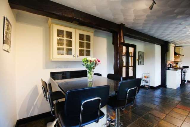  Image of 4 bedroom Detached Villa for sale in Walkerton Drive Leslie Glenrothes KY6 at Walkerton Drive  Glenrothes, KY6 3BT