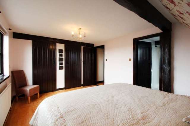  Image of 4 bedroom Detached Villa for sale in Walkerton Drive Leslie Glenrothes KY6 at Walkerton Drive  Glenrothes, KY6 3BT