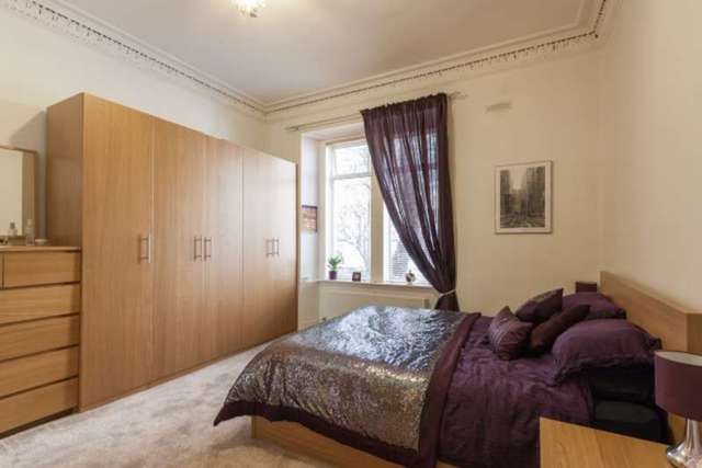  Image of 1 bedroom Flat for sale in Thistle Place Edinburgh EH11 at Thistle Place  Edinburgh, EH11 1JH