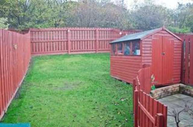  Image of 3 bedroom Semi-Detached house to rent in Auld Kirk Road Tullibody Alloa FK10 at Auld Kirk Road Muirside Tullibody, FK10 2TG
