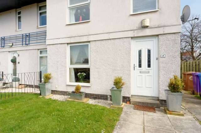  Image of 3 bedroom End of Terrace for sale in Kingfisher Gardens Glasgow G13 at Kingfisher Gardens  Glasgow, G13 4QP