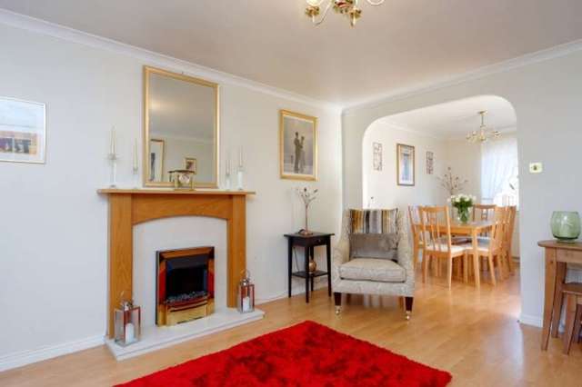  Image of 3 bedroom End of Terrace for sale in Kingfisher Gardens Glasgow G13 at Kingfisher Gardens  Glasgow, G13 4QP