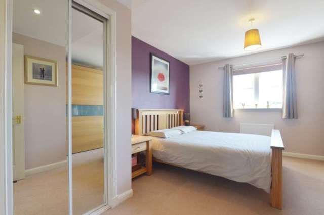  Image of 3 bedroom Town House for sale in Hillside Grove Bo