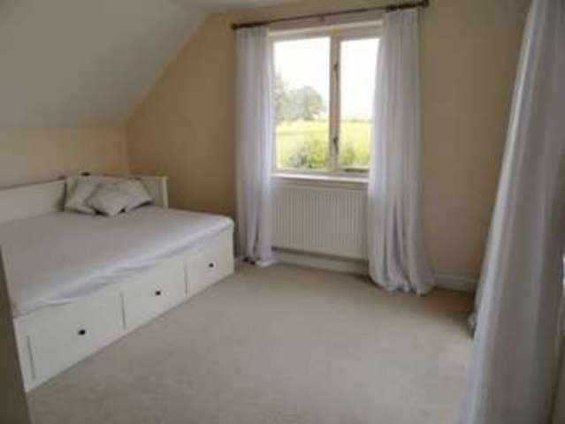  Image of 4 bedroom Detached house to rent in Overton Road Bangor-on-Dee Wrexham LL13 at Overton Road Bangor-On-Dee Wrexham, LL13 0DA