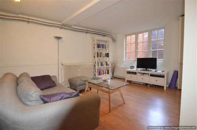  Image of 1 bedroom Flat for sale in Institute Place London E8 at Hackney, E8 1JZ