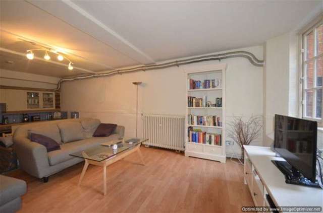  Image of 1 bedroom Flat for sale in Institute Place London E8 at Hackney, E8 1JZ