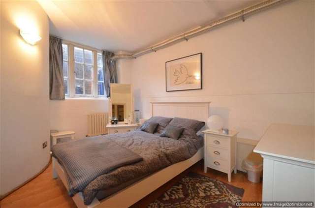  Image of 1 bedroom Flat for sale in Institute Place London E8 at Hackney, E8 1JZ