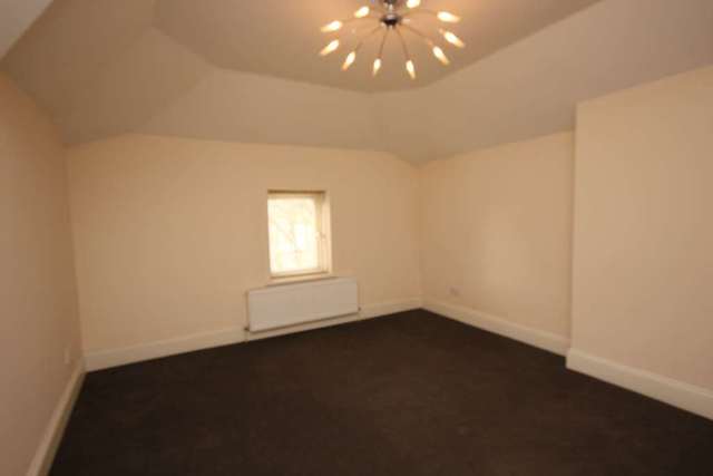  Image of 2 bedroom Apartment to rent in Acres Lane Stalybridge SK15 at Acres Lane  Stalybridge, SK15 2JU