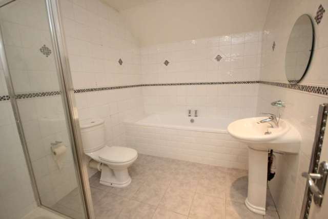  Image of 2 bedroom Apartment to rent in Acres Lane Stalybridge SK15 at Acres Lane  Stalybridge, SK15 2JU