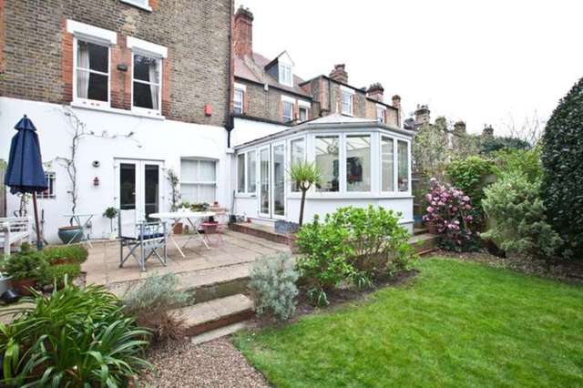  Image of 2 bedroom Flat for sale in Acton Lane London W4 at Chiswick, W4 5ED