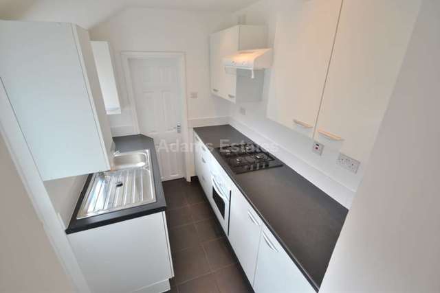  Image of 2 bedroom Terraced house to rent in Albany Road Reading RG30 at Albany Road  Reading, RG30 2UN