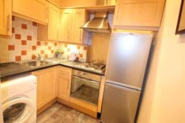  Image of 1 bedroom Flat for sale in Albert Drive Pollokshields Glasgow G41 at Pollokshields Glasgow Glasgow, G41 2NB