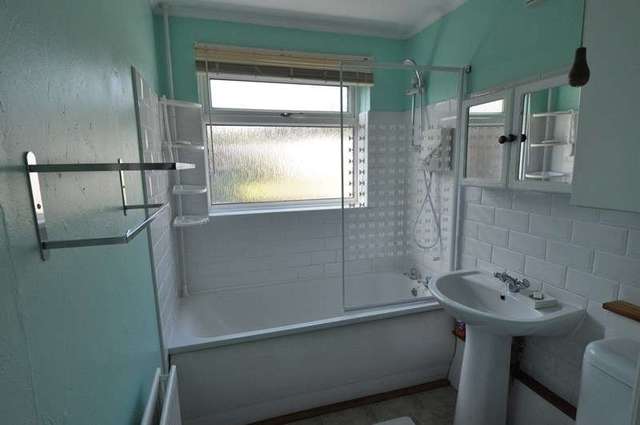  Image of 2 bedroom Property for sale in Alcester Road Studley B80 at Alcester Road  Studley, B80 7NT