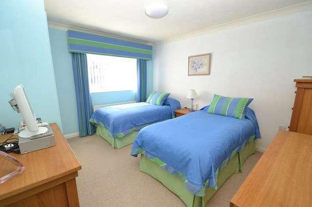  Image of 3 bedroom Detached house for sale in Gilbert Close Alderholt Fordingbridge SP6 at Alderholt Fordingbridge, SP6 3LU
