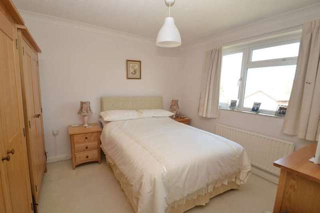  Image of 3 bedroom Detached house for sale in Gilbert Close Alderholt Fordingbridge SP6 at Alderholt Fordingbridge, SP6 3LU