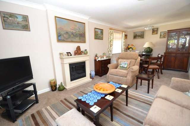  Image of 3 bedroom Detached house for sale in Broomfield Drive Alderholt Fordingbridge SP6 at Alderholt, SP6 3HY