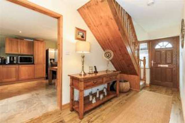  Image of 4 bedroom Detached house for sale in Alvescot Road Black Bourton Bampton OX18 at Black Bourton Bampton Black Bourton, OX18 2PP