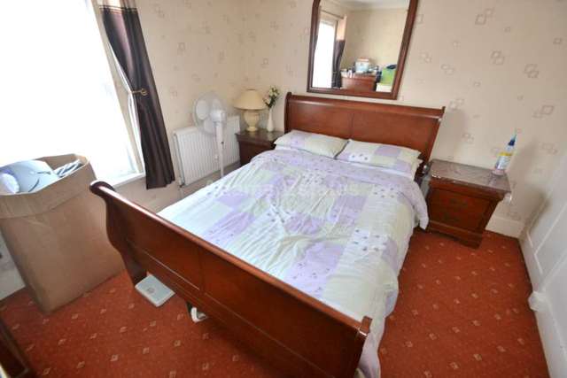  Image of 2 bedroom Terraced house to rent in Amity Road Reading RG1 at Amity Road  Reading, RG1 3LL
