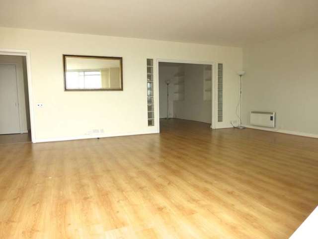  Image of 3 bedroom Flat to rent in Cuba Street London E14 at 42 Cuba Street  Canary Wharf, E14 8NF