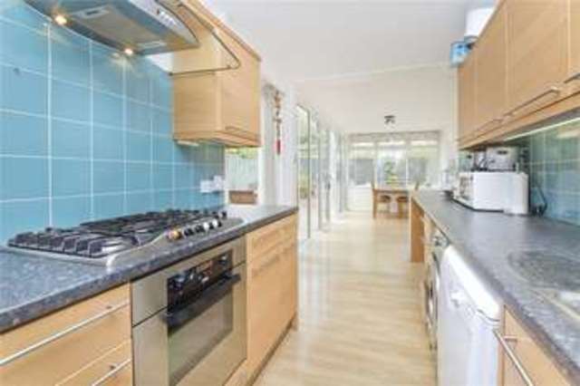  Image of 3 bedroom Detached house to rent in Queensbridge Road London E8 at Dalston London Dalston, E8 4JJ