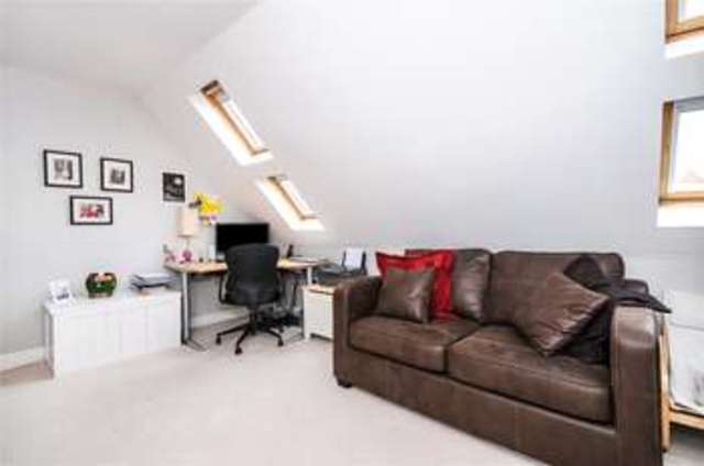  Image of 5 bedroom Detached house for sale in Arbery Way Arborfield Reading RG2 at Arborfield  Arborfield Garrison, RG2 9FG