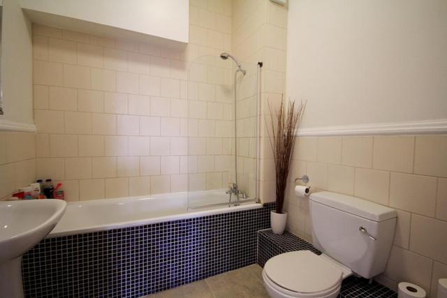  Image of 1 bedroom Flat to rent in Ardleigh Road London N1 at Islington  London, N1 4HP