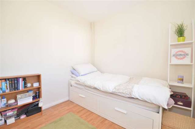  Image of 2 bedroom Terraced house for sale in Arlington Drive Carshalton SM5 at Carshalton Surrey Carshalton, SM5 2EX