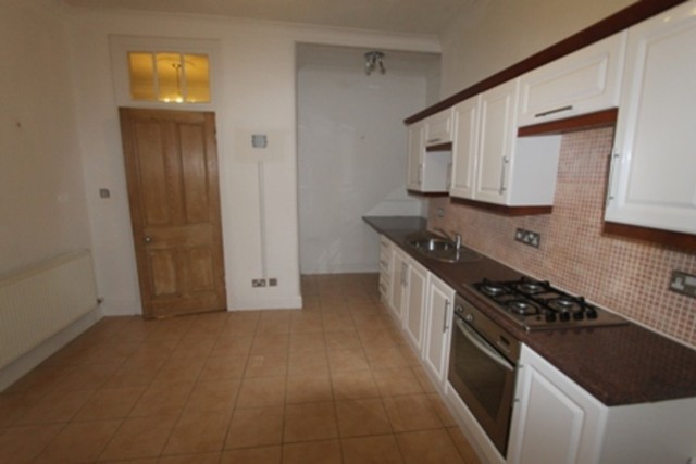  Image of 2 bedroom Flat to rent in Armadale Street Dennistoun Glasgow G31 at Dennistoun Glasgow Glasgow, G31 2PS