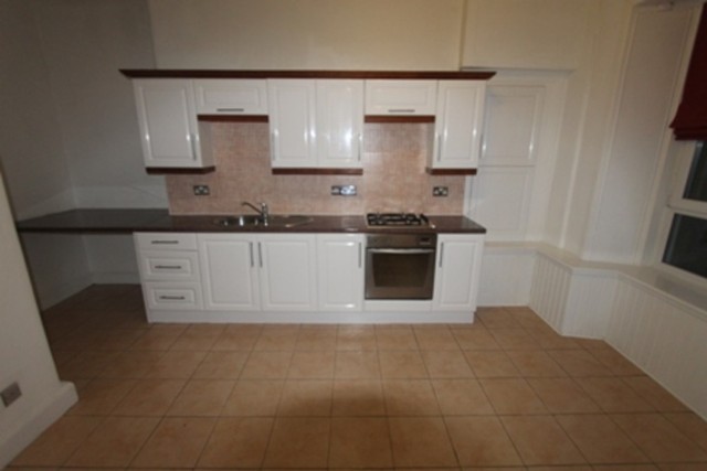  Image of 2 bedroom Flat to rent in Armadale Street Dennistoun Glasgow G31 at Dennistoun Glasgow Glasgow, G31 2PS