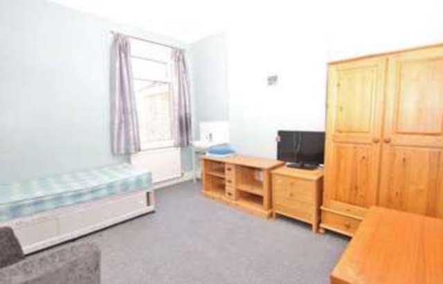  Image of 4 bedroom Detached house for sale in Ashley Road Boscombe Bournemouth BH1 at Ashley Road  Bournemouth, BH1 4NF