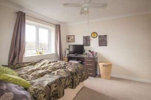  Image of 1 bedroom Terraced house for sale in Roseleigh Drive Totton Southampton SO40 at Roseleigh Drive Totton Southampton, SO40 7JY