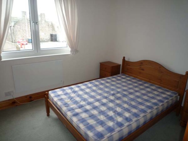  Image of 1 bedroom Flat to rent in Ashvale Place Aberdeen AB10 at Holburn Aberdeen Aberdeen, AB10 6QD
