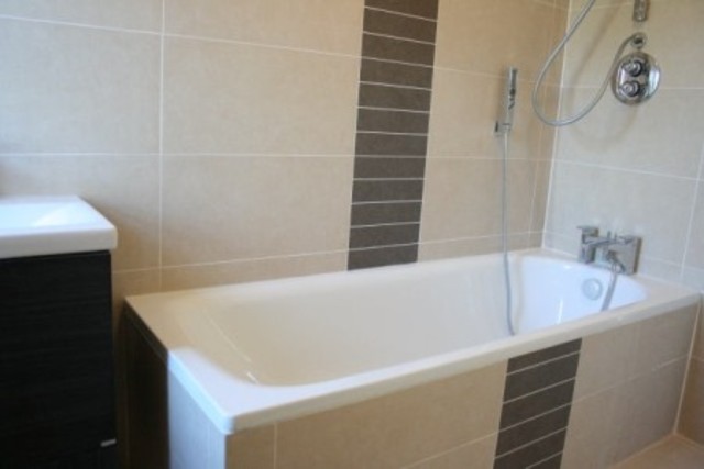  Image of 2 bedroom Cottage to rent in Asmuns Place London NW11 at Asmuns Place  London, NW11 7XG
