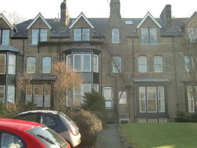  Image of 3 bedroom Flat for sale in Manchester Road Buxton SK17 at Manchester Road Buxton Derbyshire, SK17 6SE