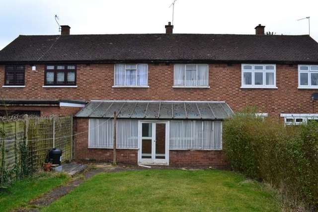  Image of 3 bedroom Terraced house for sale in Avenue Road Harold Wood Romford RM3 at Romford, RM3 0SU