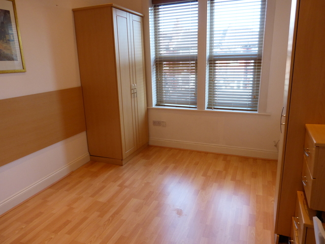  Image of Studio flat to rent in Ballards Lane London N3 at FINCHLEY CENTRAL  LONDON, N3 2DN