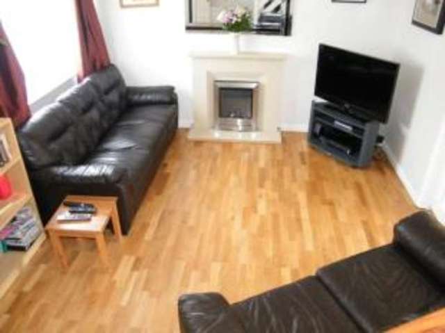  Image of 3 bedroom End of Terrace for sale in Balmoral Close Evesham WR11 at Evesham Worcestershire Evesham, WR11 4QN