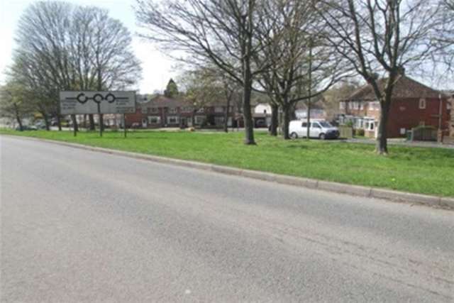  Image of 3 bedroom Detached house to rent in Ruscote Avenue Banbury OX16 at Banbury, OX16 2NS