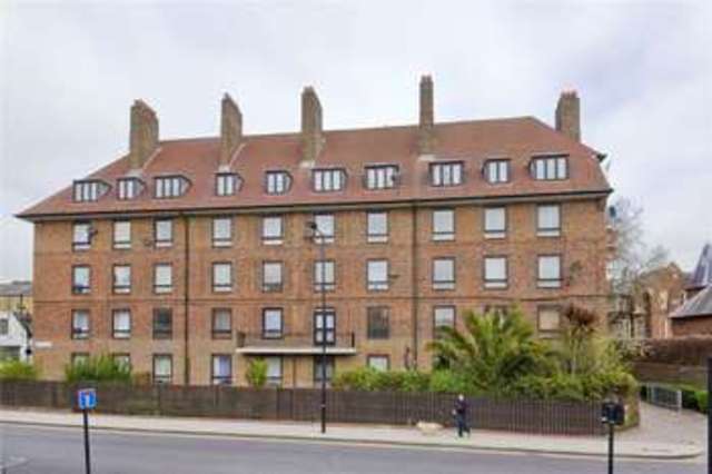  Image of 1 bedroom Flat for sale in Banbury Road London E9 at South Hackney London Victoria Park, E9 7ED