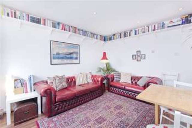  Image of 1 bedroom Flat for sale in Banbury Road London E9 at South Hackney London Victoria Park, E9 7ED